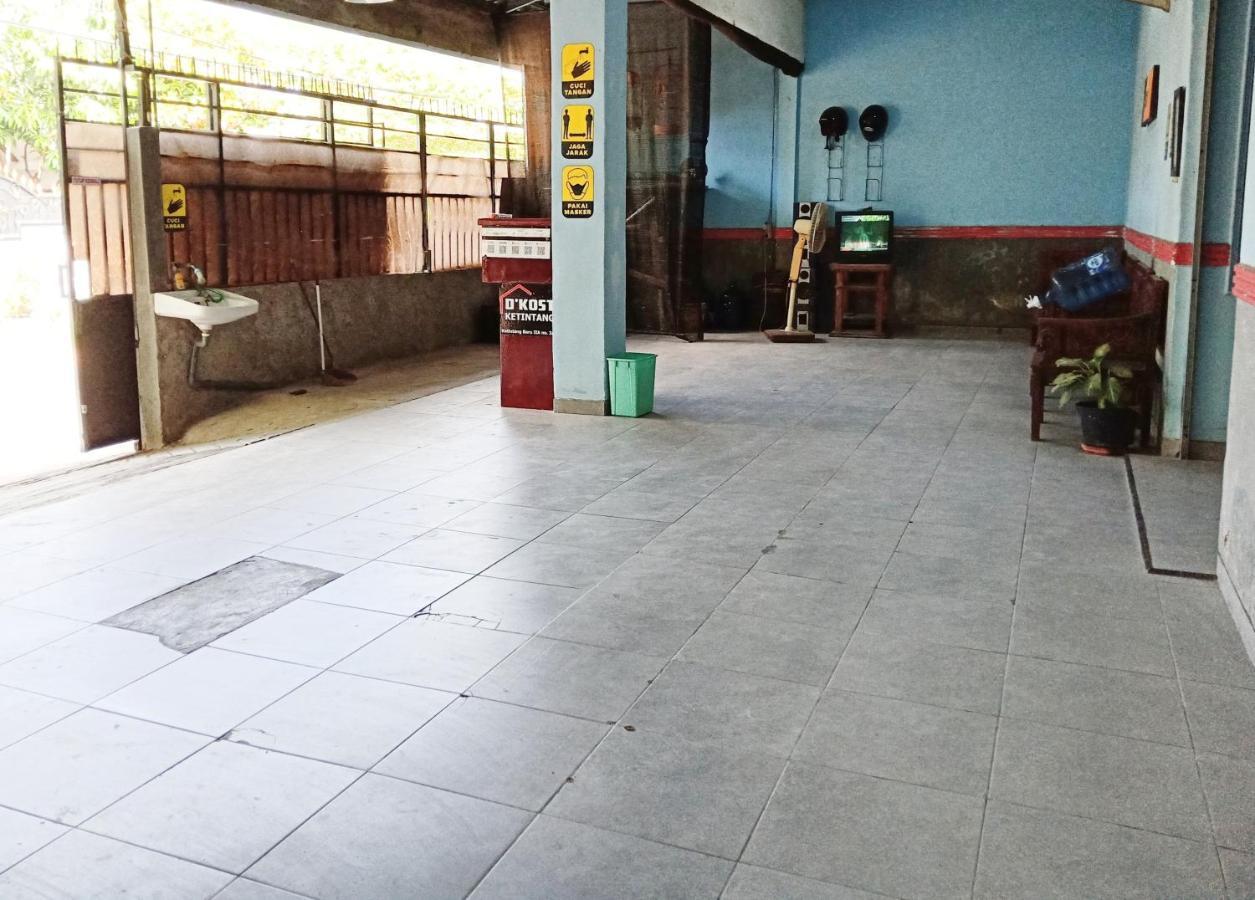 D'Kost Ketintang Hotel Surabaya Kültér fotó